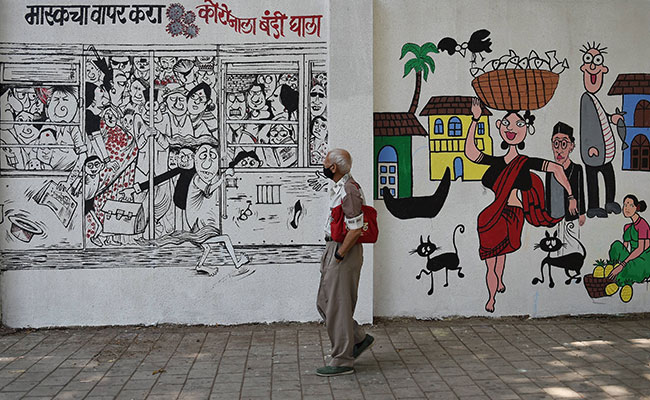 Covid Curbs Likely To Be Eased in 25 Maharashtra Districts Including Mumbai: Government