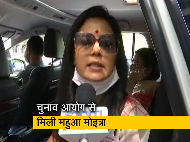 चुनाव आयोग से मिलीं TMC सांसद महुआ मोइत्रा, EVM से छेड़छाड़ को लेकर रखी बात