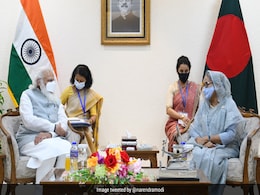 पीएम मोदी, शेख हसीना ने भारत-बांग्लादेश के बीच नई यात्री ट्रेन का उद्घाटन किया पीएम मोदी, शेख हसीना ने भारत-बांग्लादेश के बीच नई यात्री ट्रेन का उद्घाटन किया