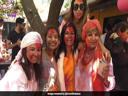 शबाना आजमी ने शेयर की होली की थ्रोबैक फोटो, बोलीं- सब्र करो लौटेंगे वो दिन... शबाना आजमी ने शेयर की होली की थ्रोबैक फोटो, बोलीं- सब्र करो लौटेंगे वो दिन...