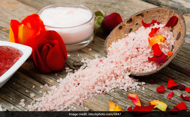 5 Amazing Benefits Of Bath Salts And How To Use