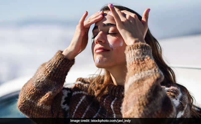 10 Best Sunscreen Lotions With Above SPF 15 To Beat The Heat