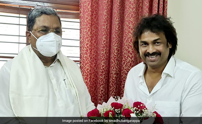 Former JD(S) MLA Madhu Bangarappa Joins Congress