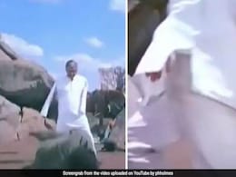 Sholay के ठाकुर और गब्बर के बीच फाइट के दौरान दिख गए थे ठाकुर के हाथ, देखें Video Sholay के ठाकुर और गब्बर के बीच फाइट के दौरान दिख गए थे ठाकुर के हाथ, देखें Video