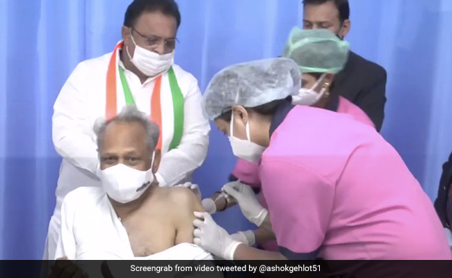 Ashok Gehlot Receives First Dose Of Coronavirus Vaccine
