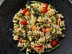 Healthy Pasta Recipe: Pasta Primavera With Lots Of Veggies Is Perfect For Weight Loss Diet Healthy Pasta Recipe: Pasta Primavera With Lots Of Veggies Is Perfect For Weight Loss Diet