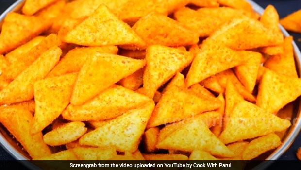 Ever Tried Aloo Namak Pare? All You Need Are 3 Potatoes And 15 Minutes (Recipe Inside)