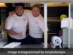 Restaurateur Helps A Man Raise Money For Sick Mother's Trip; The Story Will Melt Your Heart Restaurateur Helps A Man Raise Money For Sick Mother's Trip; The Story Will Melt Your Heart