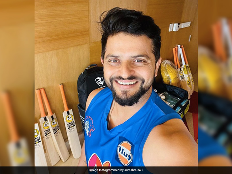 "Our King Is Back": Dwayne Bravo Reacts To Suresh Raina's Selfie In CSK Jersey