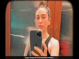 Karisma Kapoor ने भी बना लिए हैं ऐब्स, इंस्टाग्राम पर फोटो की शेयर Karisma Kapoor ने भी बना लिए हैं ऐब्स, इंस्टाग्राम पर फोटो की शेयर