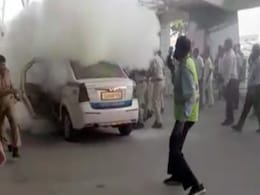 कैब ड्राइवर के सुसाइड करने के बाद बेंगलुरु एयरपोर्ट की टैक्सी सेवाएं प्रभावित कैब ड्राइवर के सुसाइड करने के बाद बेंगलुरु एयरपोर्ट की टैक्सी सेवाएं प्रभावित