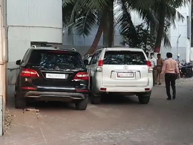 Ambani Bomb Scare: Land Cruiser SUV Allegedly Used By Mumbai Cop Seized