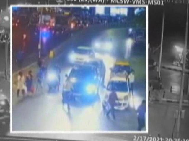 Caught On CCTV, Businessman Meeting Cop Arrested In Ambani Bomb Scare