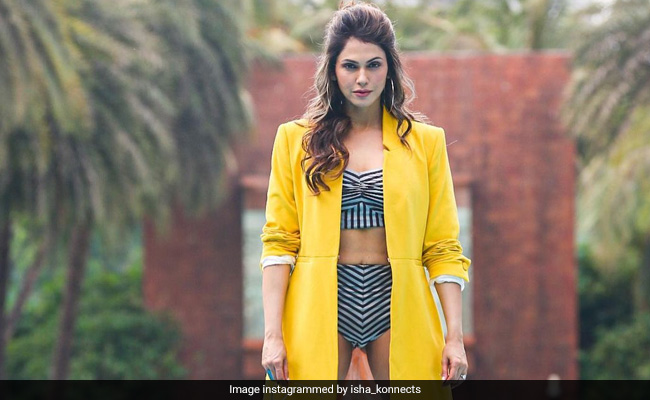 Not Summer, Isha Koppikar's Swimsuit Look Is Raising The Temperature