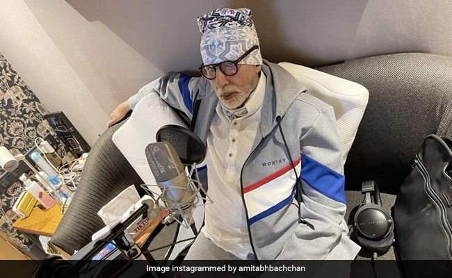 Give Amitabh Bachchan A Studio And Some Music And This Is What He Does