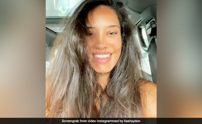What Lisa Haydon Loves About "Being Pregnant"