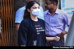 Rhea Chakraborty, 32 Others Named In Anti-Drugs Agency Chargesheet Rhea Chakraborty, 32 Others Named In Anti-Drugs Agency Chargesheet