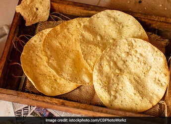 This Aloo Ka Papad Is A Crispy Evening Snack That Deserves Your Undivided Attention This Aloo Ka Papad Is A Crispy Evening Snack That Deserves Your Undivided Attention
