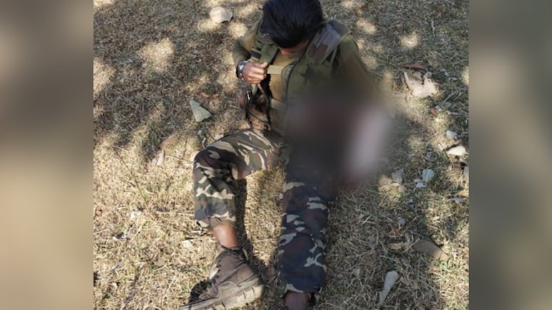 Bijapur Naxal Attacks: बीजापुर में नक्सलियों ने फिर रची साजिश, आईईडी ब्लास्ट में दो कोबरा जवान घायल