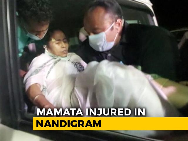 Mamata Banerjee Sustains Leg Injury, Says Attacked by 4-5 People