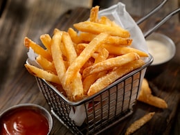 Delicious Snack: स्नैक्स टाइम के लिए सिर्फ 15 मिनट में बनाएं क्रंची पोटैटो Delicious Snack: स्नैक्स टाइम के लिए सिर्फ 15 मिनट में बनाएं क्रंची पोटैटो