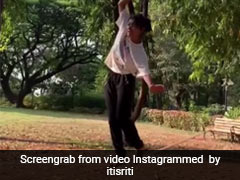 Kumkum Bhagya की प्रज्ञा ने रस्सी पर चलने की कोशिश करती आईं नजर, हुआ कुछ ऐसा...देखें Video