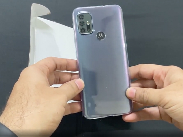 Moto G30 Unboxing: Affordable Phone With Snapdragon 662, 90Hz Refresh Rate