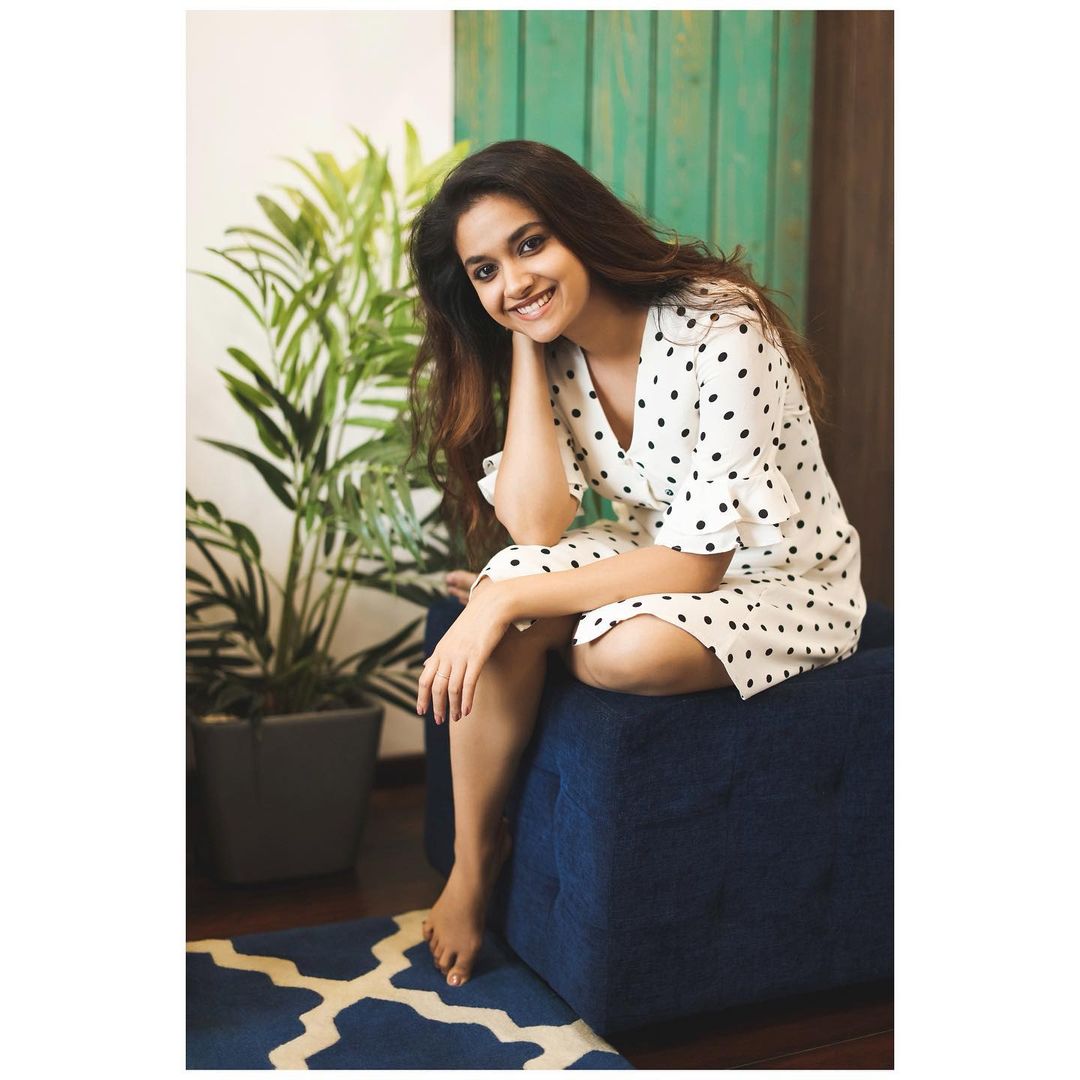 Actor Keerthy Suresh Struggles To Avoid Pizza And Eat Fruits In Epic Video