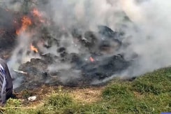 Fire Breaks Out At Karnataka's Bellandur Lake Fire Breaks Out At Karnataka's Bellandur Lake