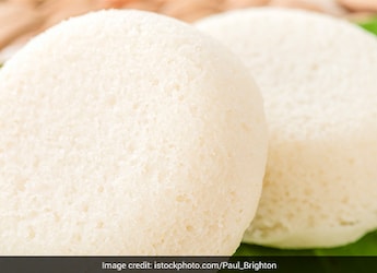 Sannas Recipe: How To Make Sweet And Savory Fluffy Goan Idlis (Recipe Inside)