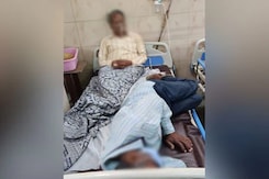 2 Covid Patients In Same Bed In Viral Photos From Nagpur Hospital 2 Covid Patients In Same Bed In Viral Photos From Nagpur Hospital