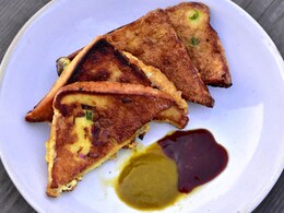 Savoury French Toast I Eggy Bread Recipe: The Perennial Bengali "Jolkhabar" Staple