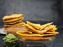 Not Just Pakoras, Make These 5 Yummy And Easy Snacks Using Besan Not Just Pakoras, Make These 5 Yummy And Easy Snacks Using Besan