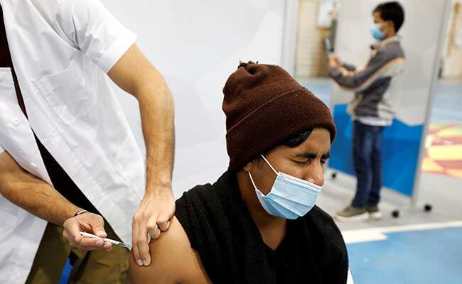 Coronavirus Vaccination: कोरोना वैक्सीन लगवाने से पहले और बाद में बिल्कुल न करें ये काम