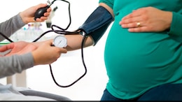 5 Everyday Foods That May Help Manage High Blood Pressure (With Diet Tips)