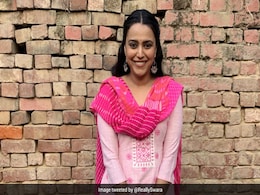 स्वरा भास्कर ने शेयर किया अरेंज्ड मैरिज लुक, बोलीं- 'कभी-कभी बागी इंकलाबी ख्याल आते हैं...' स्वरा भास्कर ने शेयर किया अरेंज्ड मैरिज लुक, बोलीं- 'कभी-कभी बागी इंकलाबी ख्याल आते हैं...'