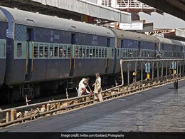 Amid Covid Curbs, 27 Lakh Caught Without Ticket On Trains In 2020-21: RTI Amid Covid Curbs, 27 Lakh Caught Without Ticket On Trains In 2020-21: RTI