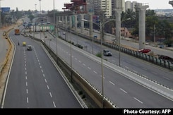 Coronavirus: Weekend Curfew In Karnataka From Friday Coronavirus: Weekend Curfew In Karnataka From Friday