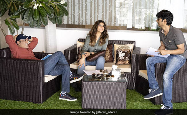 Raveena Tandon And Akshaye Khanna's <I>Legacy</i> To Start With New Web-Series. Details Here