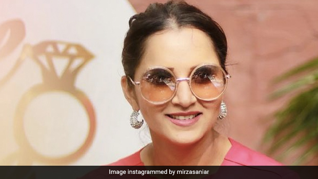 Sania Mirza Gets Massive Personalised Bread In Dubai; Her Friends Have The Best Reaction