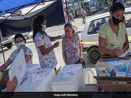 उत्तराखंड में कोरोना के 2402 नए मामले दर्ज हुए, 17 मरीजों ने गंवाई जान उत्तराखंड में कोरोना के 2402 नए मामले दर्ज हुए, 17 मरीजों ने गंवाई जान