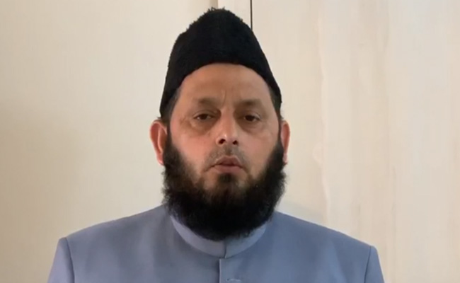 रोजे में भी कोरोना वैक्सीन लगवा सकते हैं मुसलमान : मौलाना खालिद रशीद फिरंगीमहली