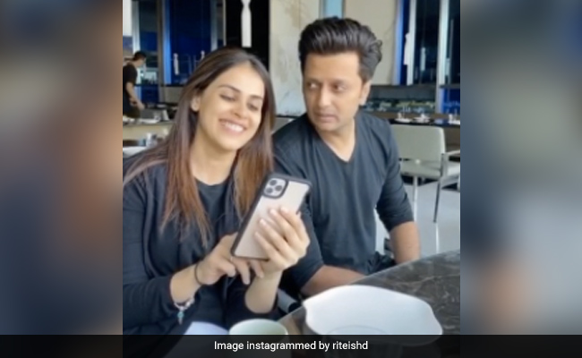 Riteish Deshmukh's Throwback Video With Genelia Will Make You ROFL