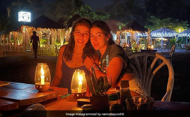 Sara Ali Khan Went On A Candle Light Dinner With...