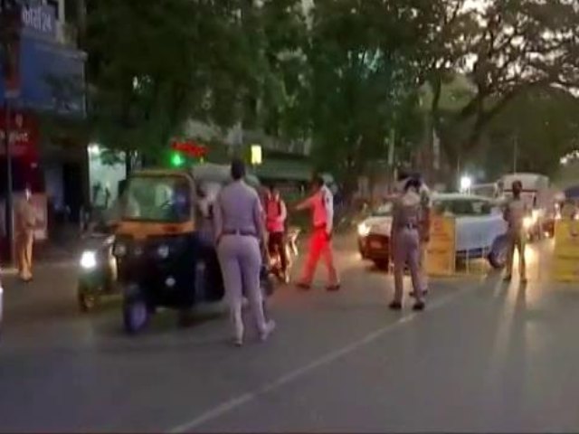 Lockdown-Like Restrictions In Maharashtra