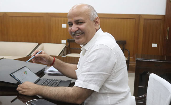 मनीष सिसोदिया ने कहा, CBSE के 12वीं के बच्चों को भी उनके परफार्मेंस के आधार पर पास किया जाए