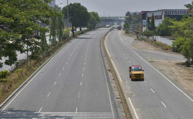 Karnataka Lockdown From Today For 2 Weeks, Essentials From 6-10 AM