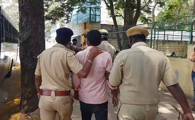 Hunger Strike Observed As Karnataka Bus Employees' Strike Enters 13th Day
