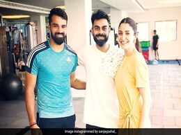 What The Internet Noticed In This Pic Of Anushka Sharma And Virat Kohli What The Internet Noticed In This Pic Of Anushka Sharma And Virat Kohli