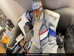 Amitabh Bachchan Gets COVID-19 Vaccine Shot, Tweets "All Well" Amitabh Bachchan Gets COVID-19 Vaccine Shot, Tweets "All Well"